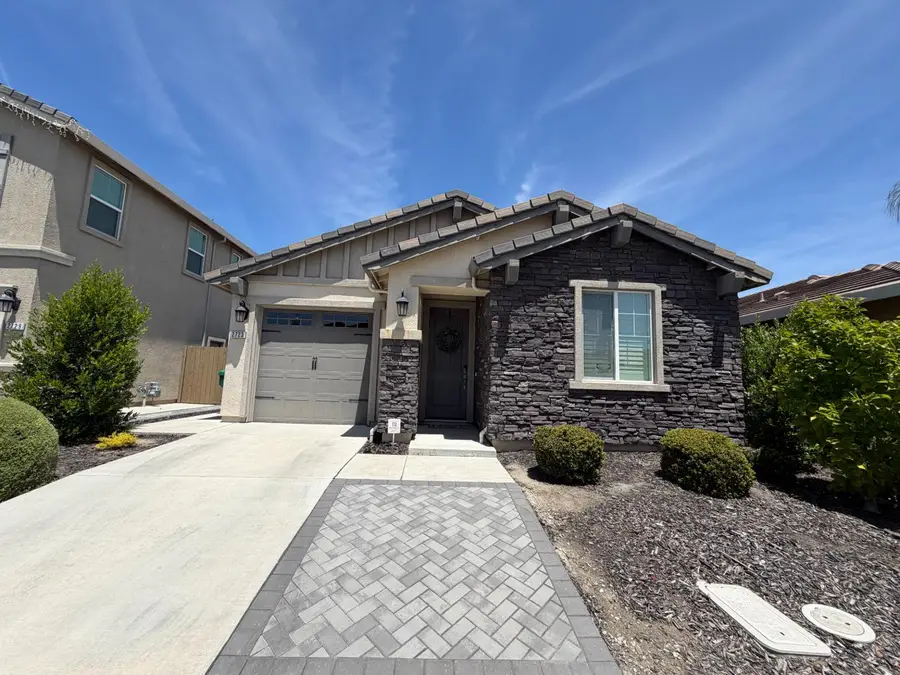 2723 Carnation Way, Lodi, CA 95242 - #3