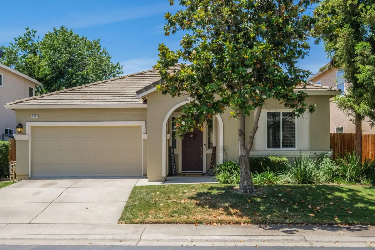 2847 Belle Fleur Way, Sacramento, CA 95833 - #1