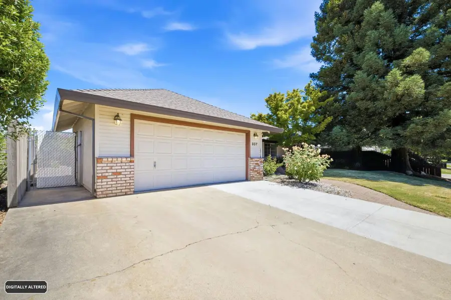 937 North Point Drive, Yuba City, CA 95991 - #3