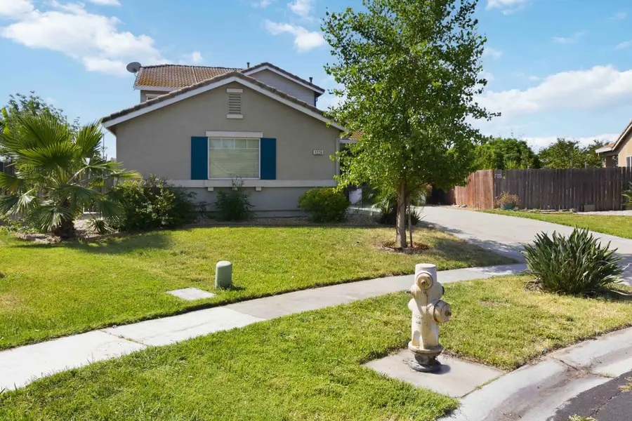 1226 Plumas Links Street, Plumas Lake, CA 95961 - #2