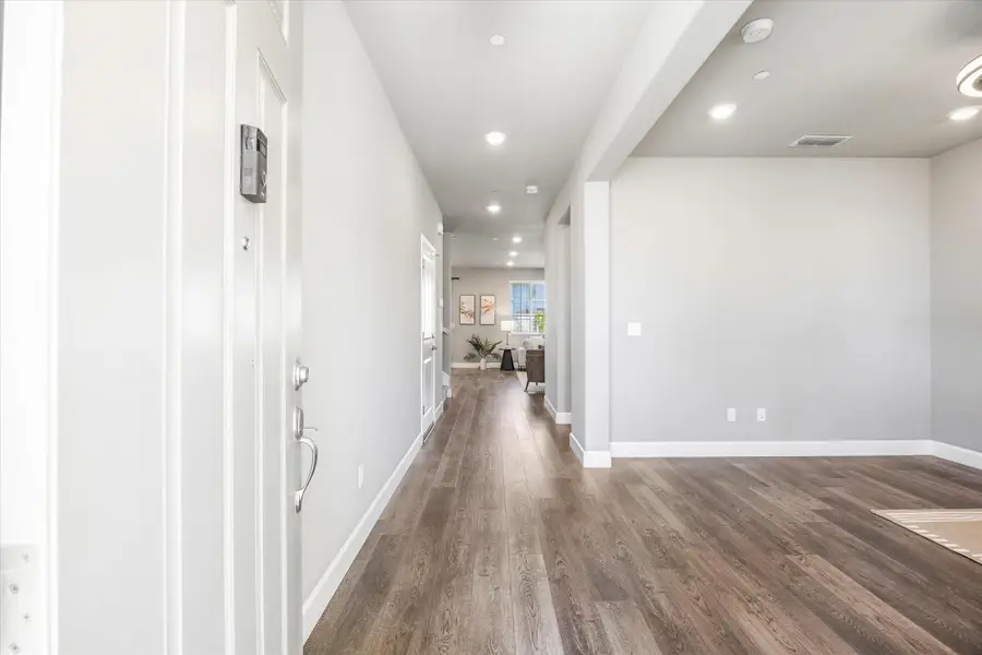 5636 Whisper Wind Way, Roseville, CA 95747 - #3
