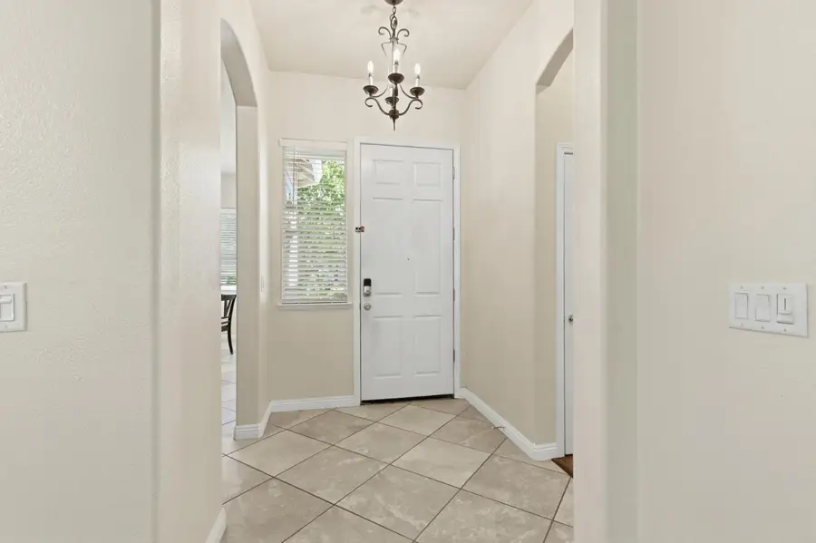 11850 Larisa Way, Rancho Cordova, CA 95742 - #2