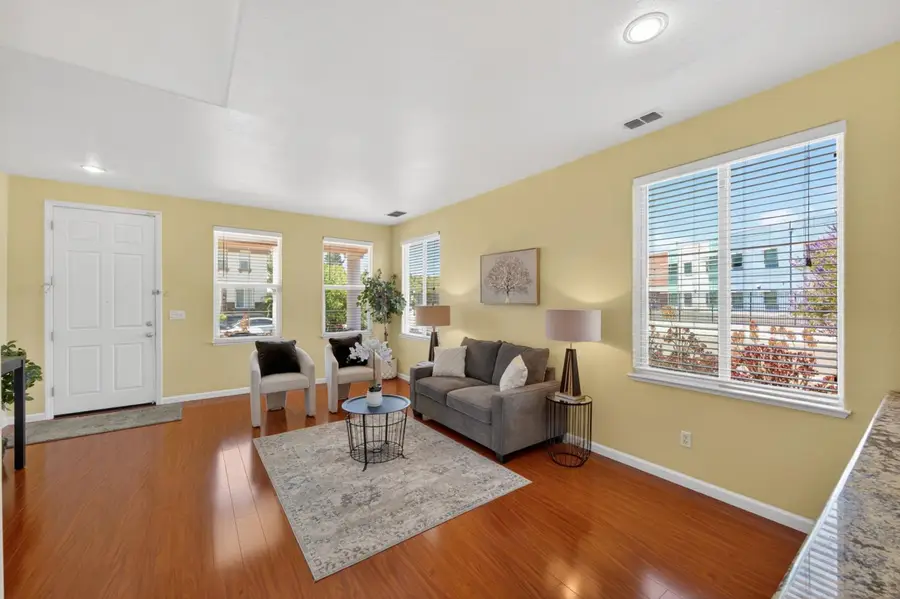 3051 Trap Rock Way, Sacramento, CA 95835 - #2