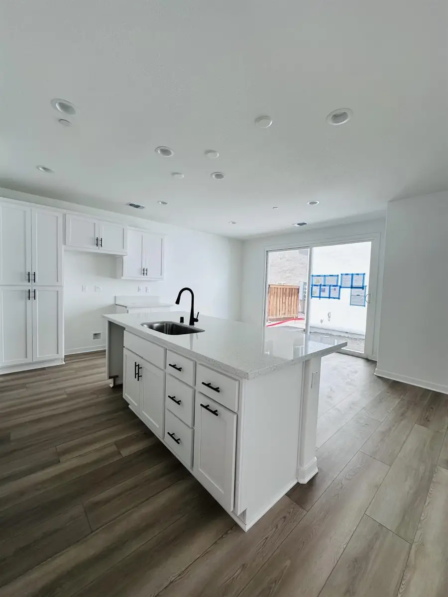 2592 Night Bloom Way, Lathrop, CA 95330 - #3