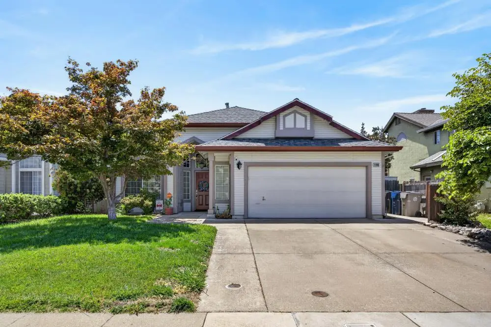 6906 Hollybrook Drive, Sacramento, CA 95823 - #1