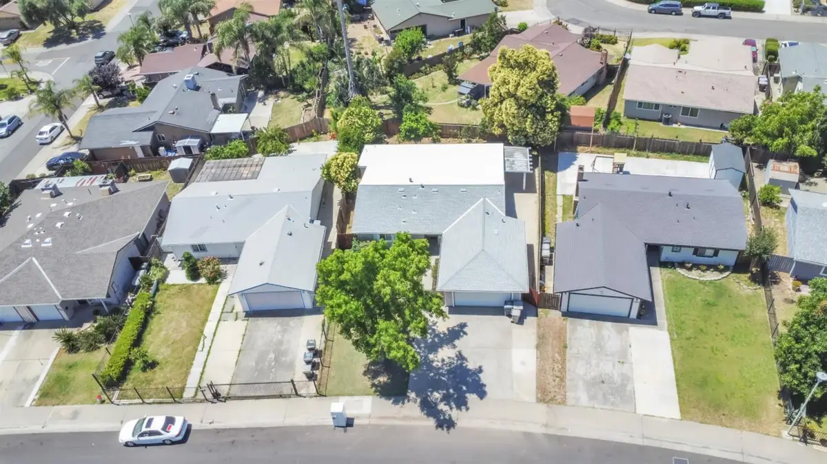 7988 Valley Green Drive, Sacramento, CA 95823 - #1
