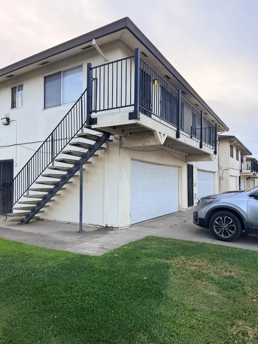 1402 Occidental #4, Stockton, CA 95203 - #3