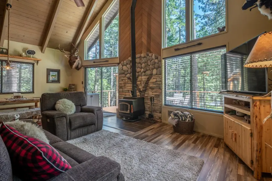 3918 Apache Road, Dorrington, CA 95223 - #2