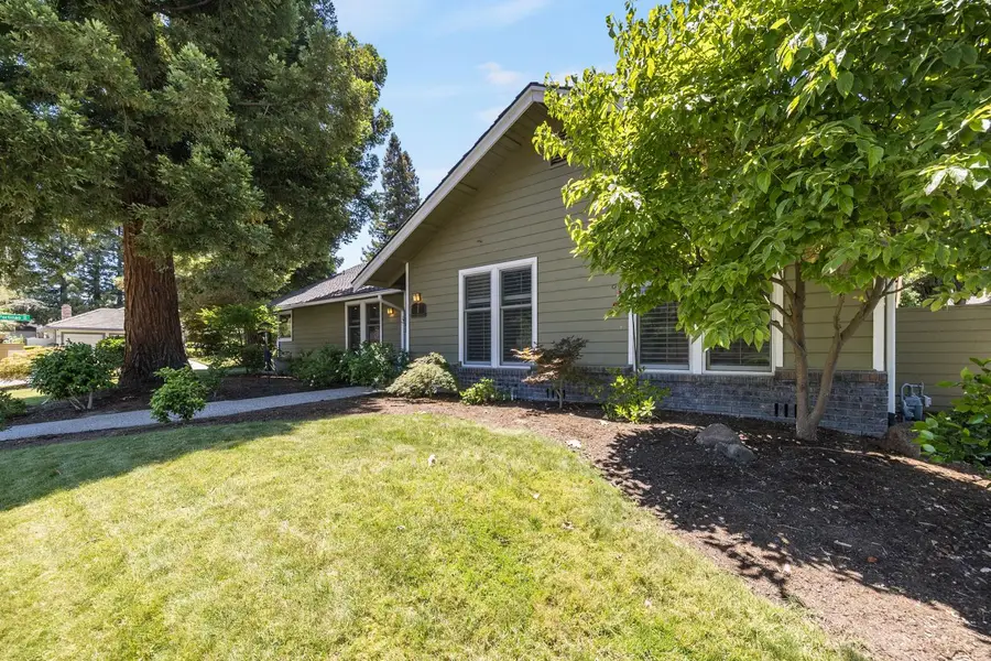 1 Porto Santo Court, Sacramento, CA 95831 - #3