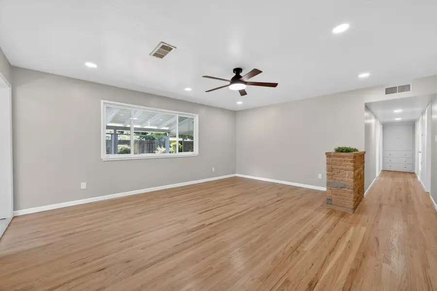 7012 Amherst Street, Sacramento, CA 95822 - #3