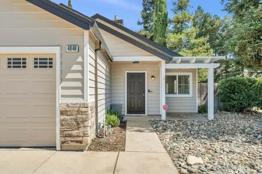 4949 Juniper Hill Place, Antelope, CA 95843 - #2