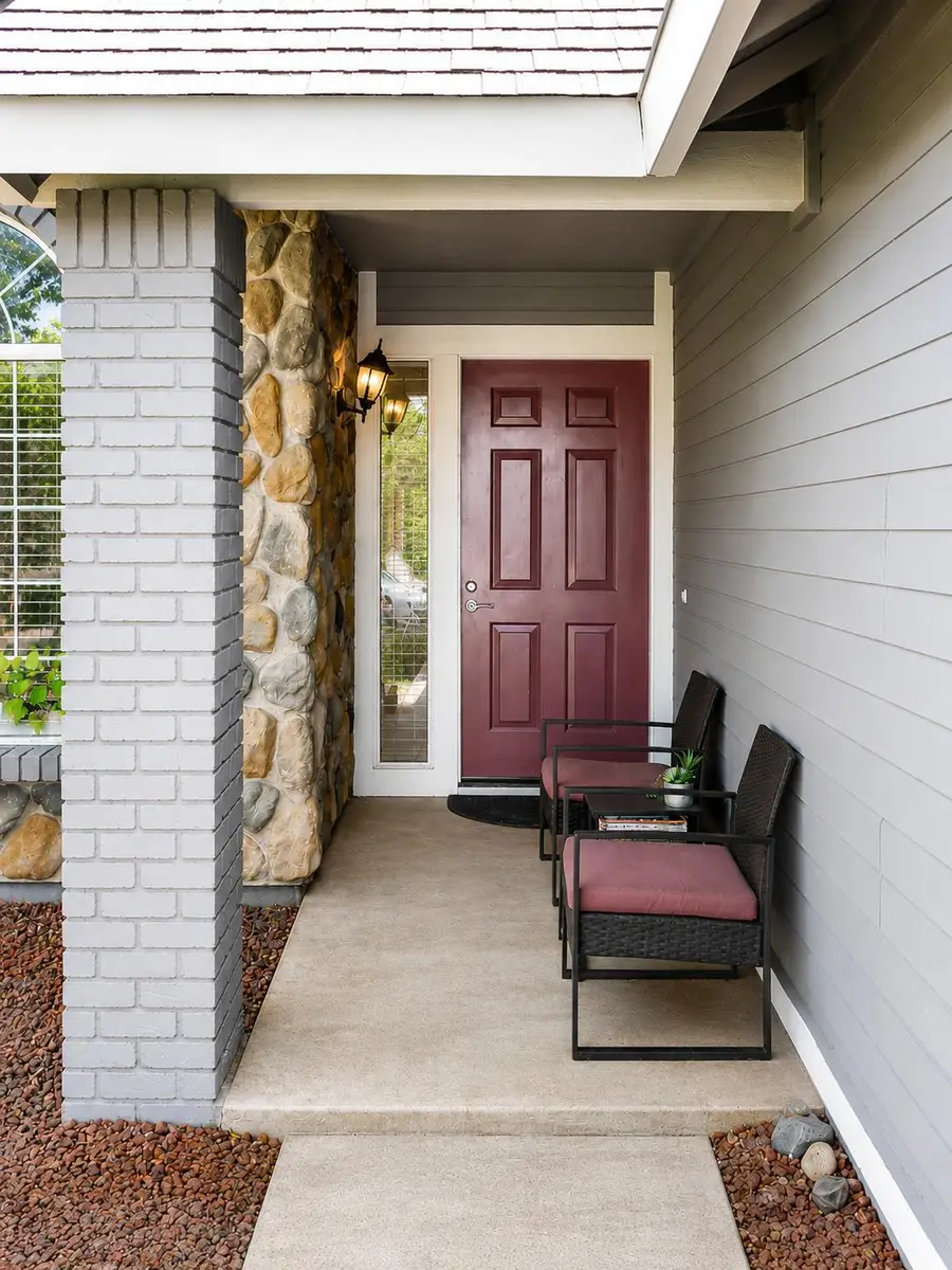 8523 Daimler Way, Sacramento, CA 95828 - #2
