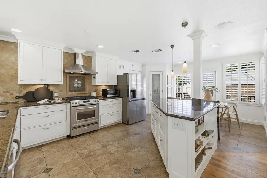 2581 Maryal Drive, Sacramento, CA 95821 - #3
