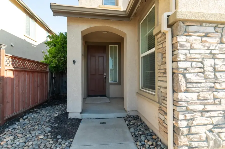 351 Danbury Place, Lathrop, CA 95330 - #2