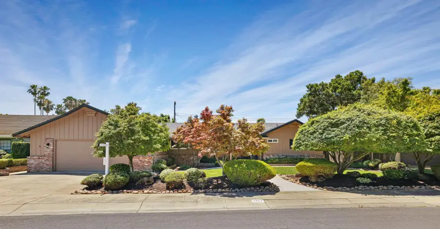 1317 Edgewood Drive, Lodi, CA 95240 - #2
