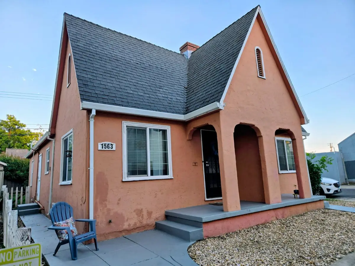 1563 32nd Street, Sacramento, CA 95816 - #1