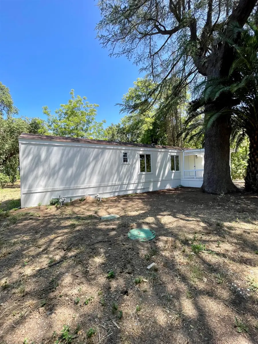 696 Justeson Avenue, Gridley, CA 95948 - #2