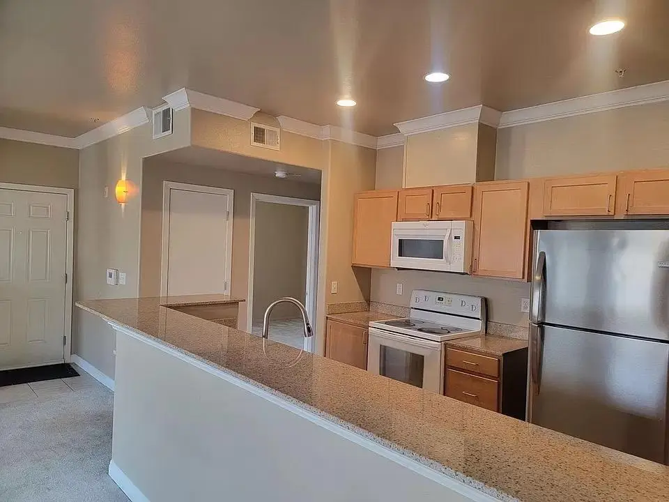 4200 E Commerce Way #1522, Sacramento, CA 95834 - #1