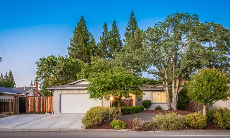 8377 Seeno Avenue, Granite Bay, CA 95746 - #3