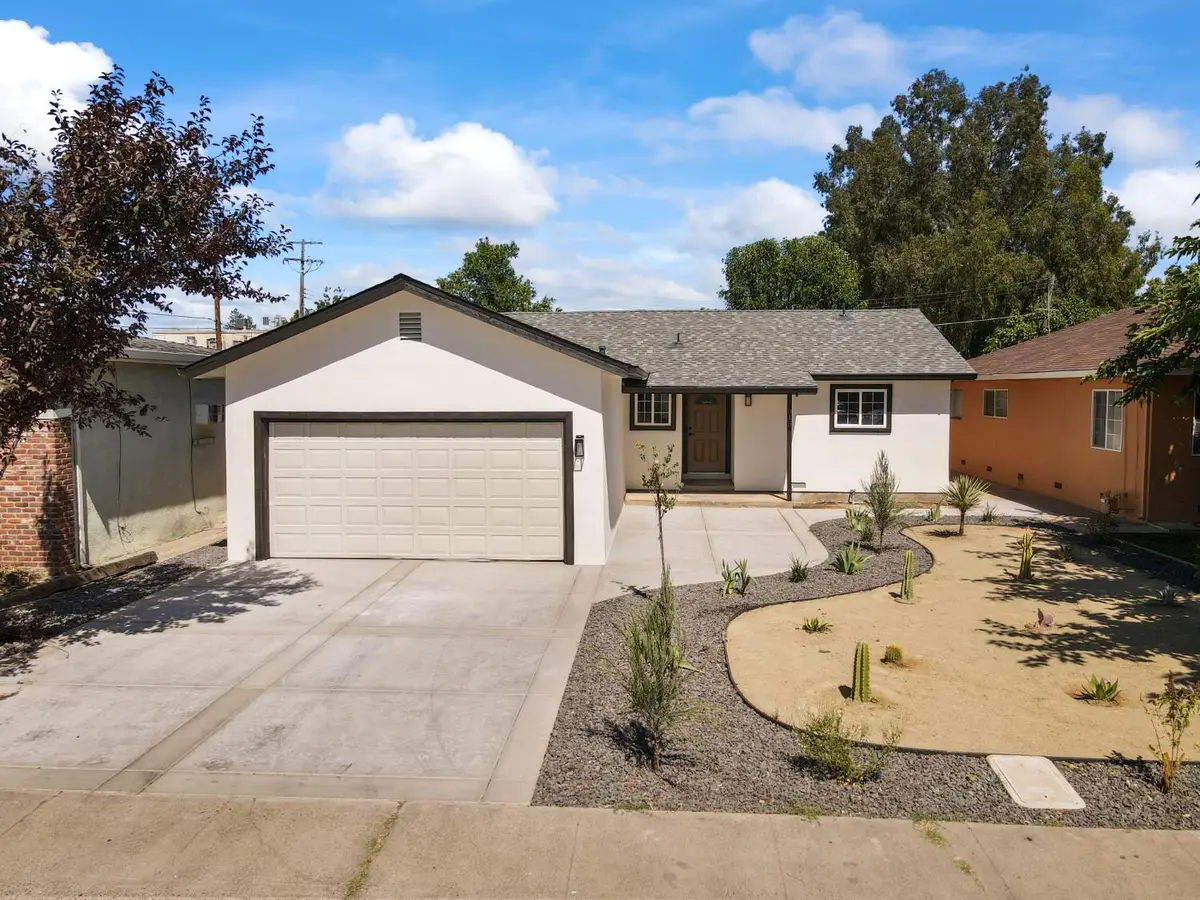 315 Maple Street, Galt, CA 95632 - #1
