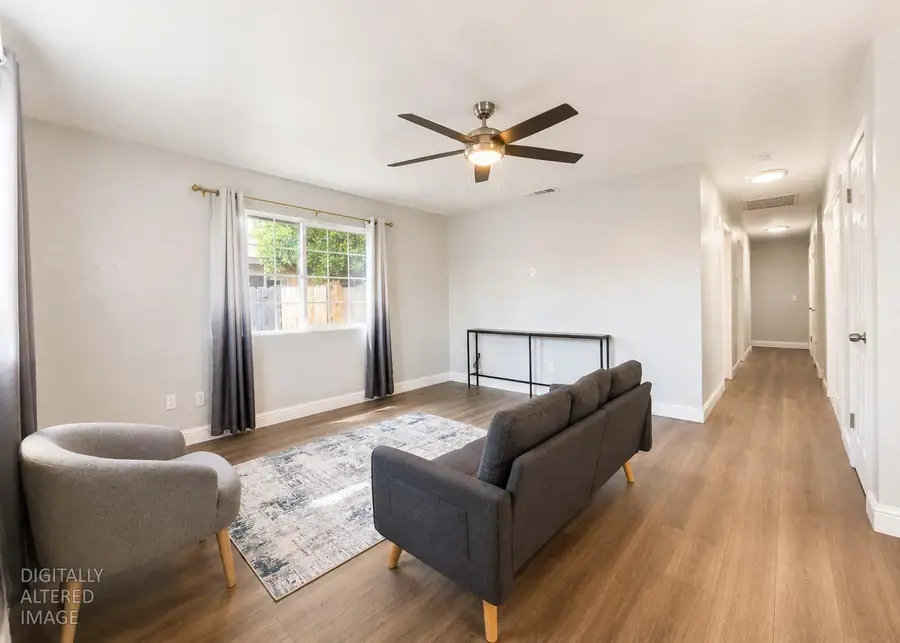 336 1st Street, Livingston, CA 95334 - #3