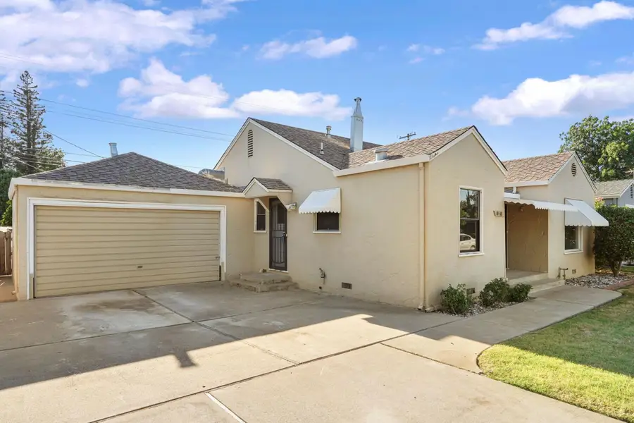 1221 S Pleasant Avenue, Lodi, CA 95240 - #3