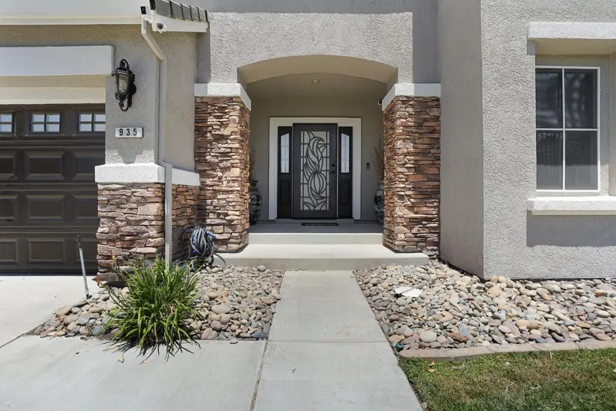 935 Shortland Circle, Manteca, CA 95337 - #2