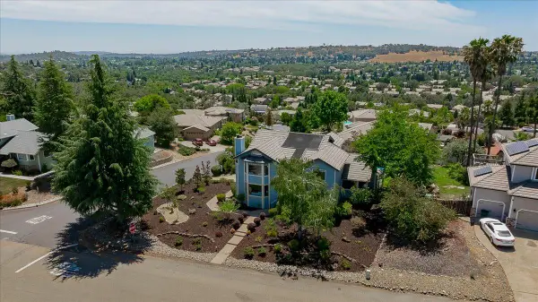 3140 Woodleigh Lane, Cameron Park, CA 95682