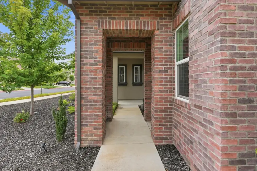 2220 Aiken Way, El Dorado Hills, CA 95762 - #2
