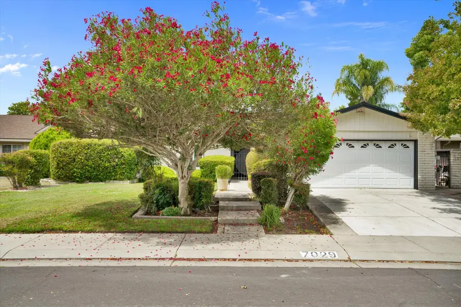 7029 Bridgeport Circle, Stockton, CA 95207 - #2