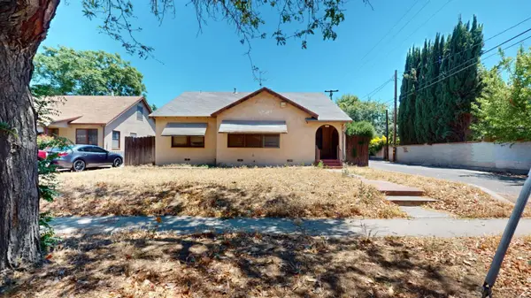 225 Merced Avenue, Modesto, CA 95351
