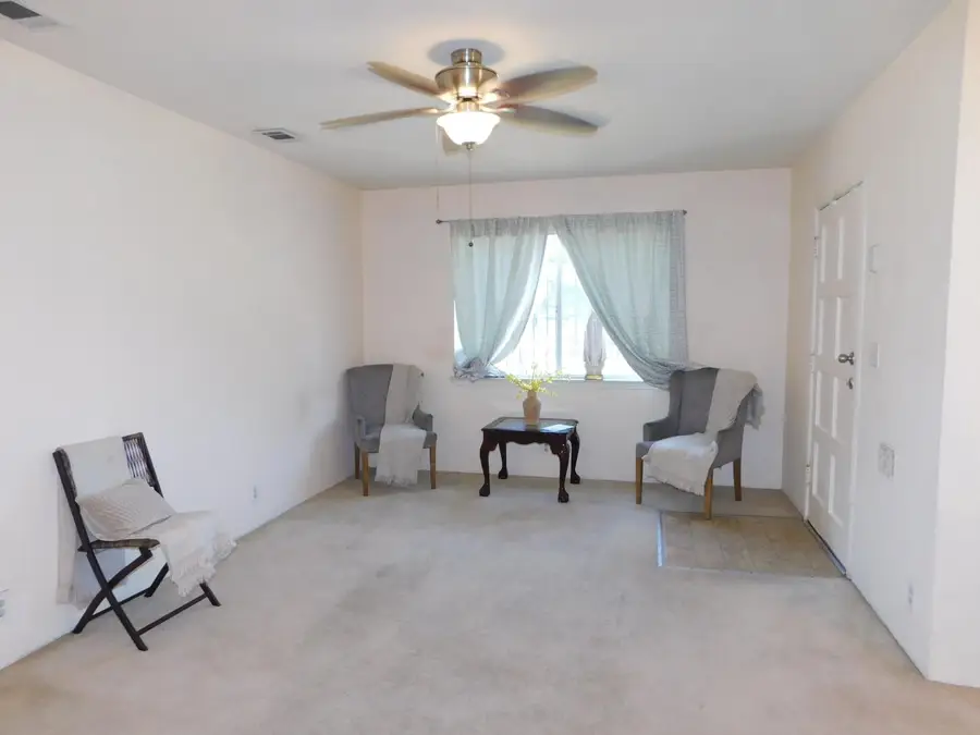 520 E Mendocino Avenue, Stockton, CA 95204 - #3
