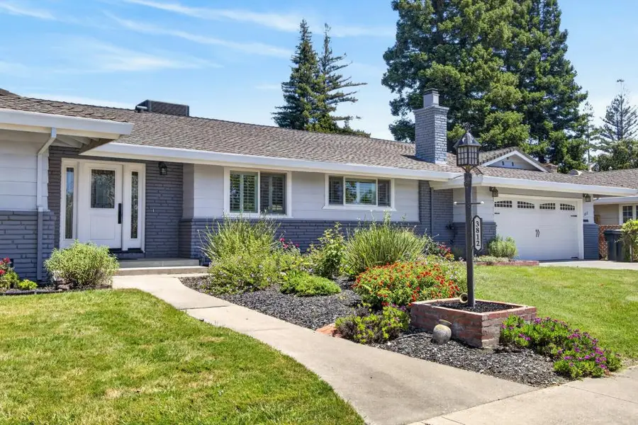 3812 Dell Rd., Carmichael, CA 95608 - #2
