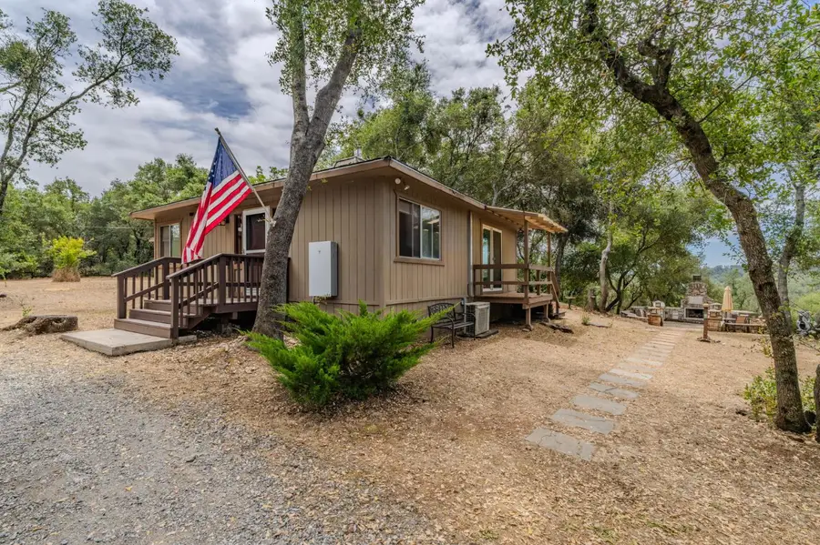 3011 Golden Gate Drive, San Andreas, CA 95249 - #3