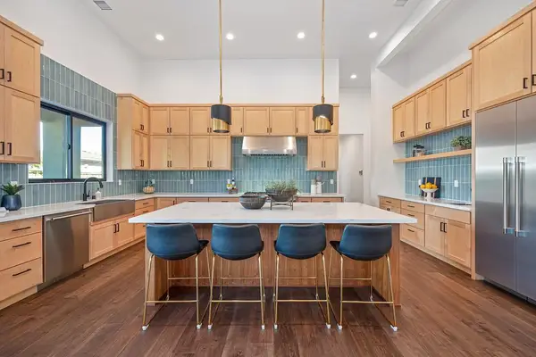 1794 Woodglen Drive, Folsom, CA 95630