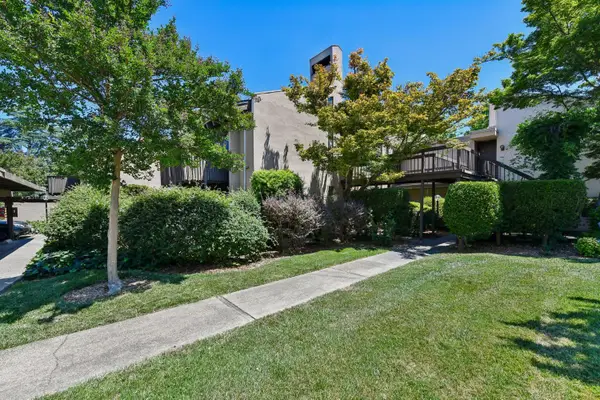 2292 Woodside Lane #12, Sacramento, CA 95825