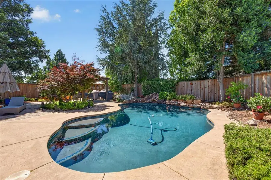 124 Blue Bonnet Court, Roseville, CA 95661 - #2