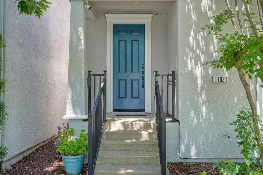 11021 International Drive, Rancho Cordova, CA 95670 - #3