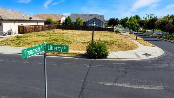 2700 Liberty Drive, Woodland, CA 95776