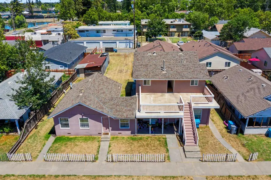 1315 E Street, Marysville, CA 95901 - #2