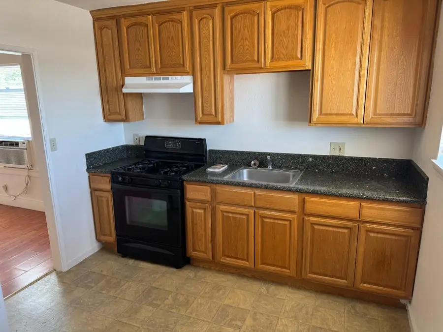 1315 E Street, Marysville, CA 95901 - #3