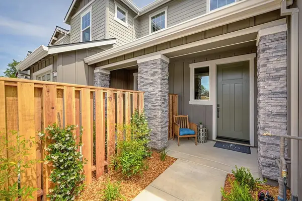 227 Chico Place, Davis, CA 95616