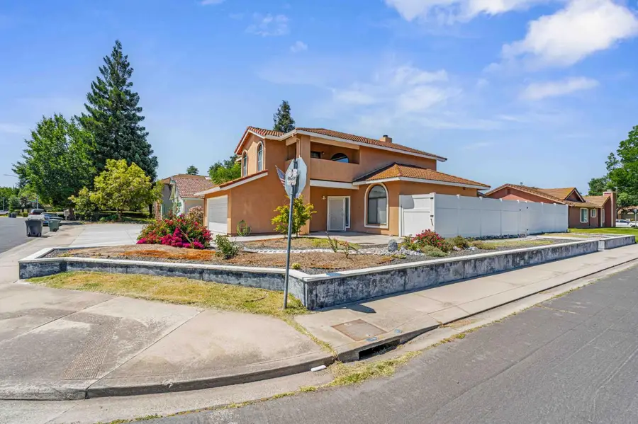 1721 Woodcrest Way, Modesto, CA 95355 - #3