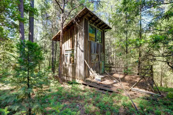 17390 Skyland Road, Nevada City, CA 95959