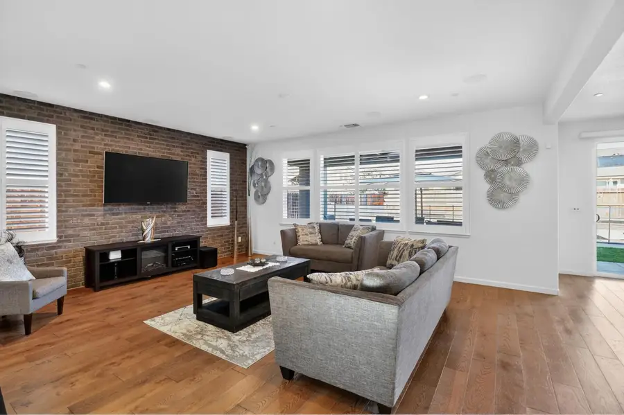 308 Winthrop Court, Roseville, CA 95747 - #3