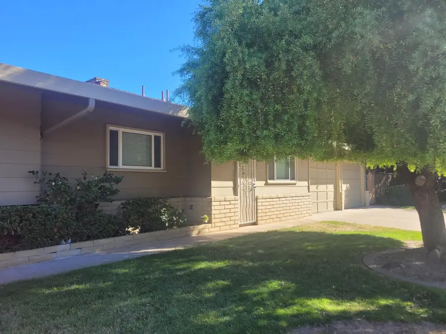 1677 Poplar Street, Oakdale, CA 95361 - #3