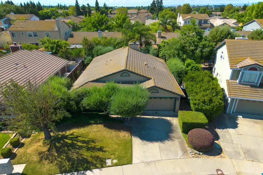 442 Hummingbird Drive, Lodi, CA 95240 - #3