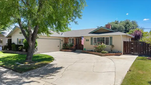 1718 Sandalwood Drive, Modesto, CA 95350