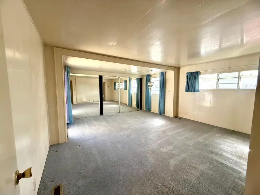 471 Almond Drive #40, Lodi, CA 95240 - #2