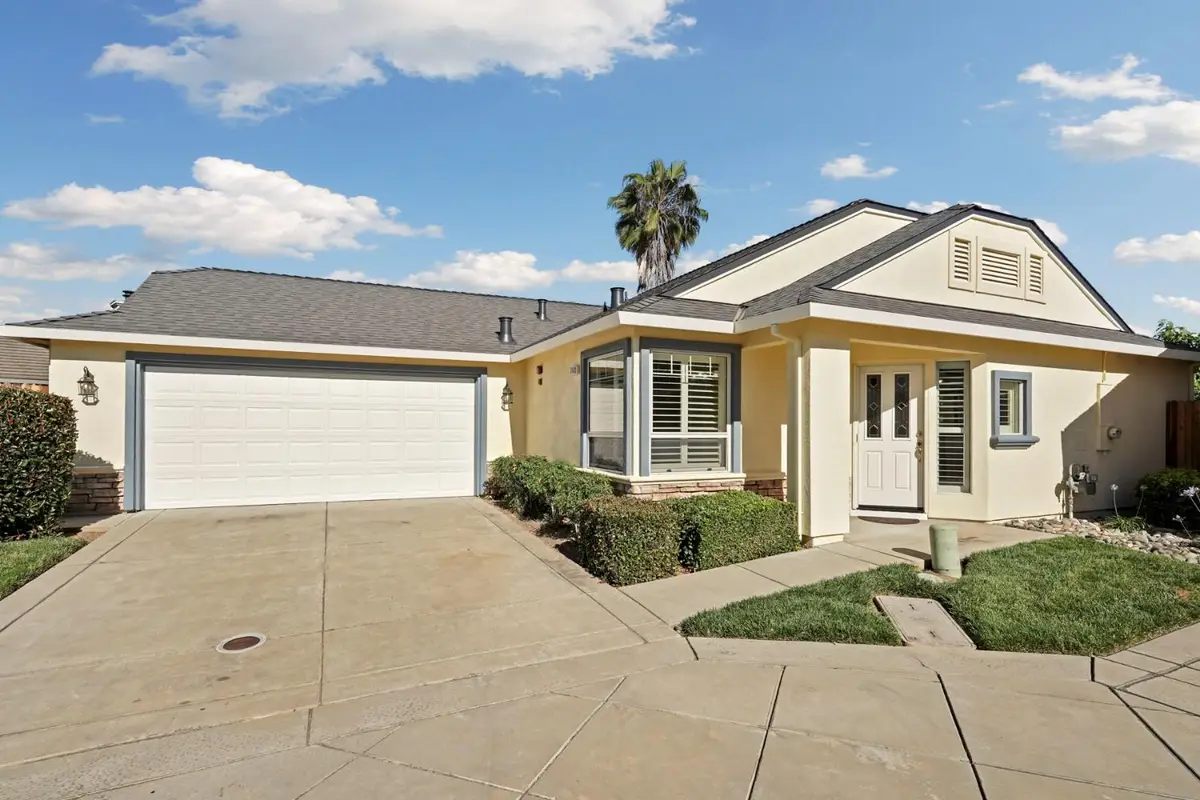 748 Young Court, Galt, CA 95632 - #1